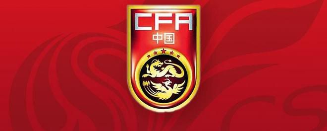 在今天凌晨进行的意大利杯1/8决赛，国米队长劳塔罗在第99分钟受伤离场，当时他捂住自己的腹股沟显得很疼痛。
